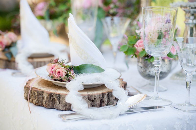 Styled Shoot Wald Mardo Anna, Freudenfeuer Hochzeiten | Hochzeitsplanung & Traureden