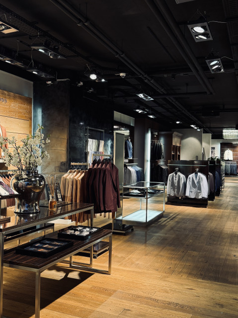ART OF MEN Konstanz, Brautmode &middot; Hochzeitsanzug Konstanz, Kontaktbild