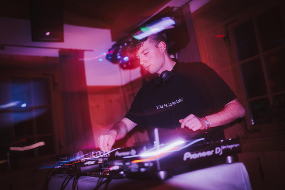 Tim Hagemann - Hochzeits-DJ | Zauberer | Fotobox, Musiker &middot; DJ's &middot; Bands Ulm, Kontaktbild
