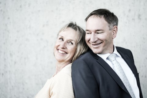 Heiraten ist mehr - Freie Theologen für eure persönliche Zeremonie, Trauredner Buchloe, Logo Heiraten ist mehr - Freie Theologen für eure persönliche Zeremonie, Trauredner Buchloe, Logo