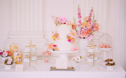Sweet Table oder "nur" Hochzeitstorte? Bild 1